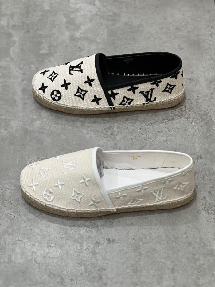 LOUIS VUITTON - Image 1