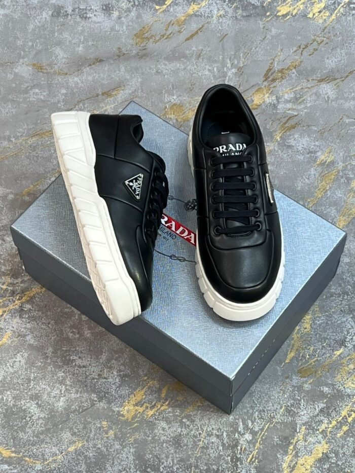 PRADA - Image 2