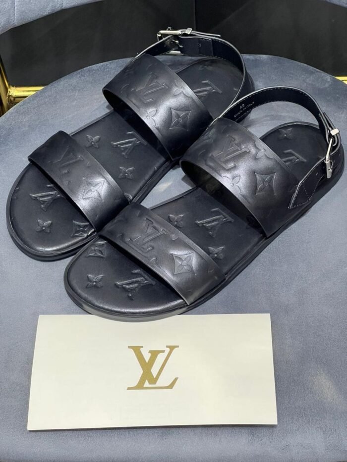 ⁦LOUIS VUITTON⁩ - الصورة ⁦1⁩