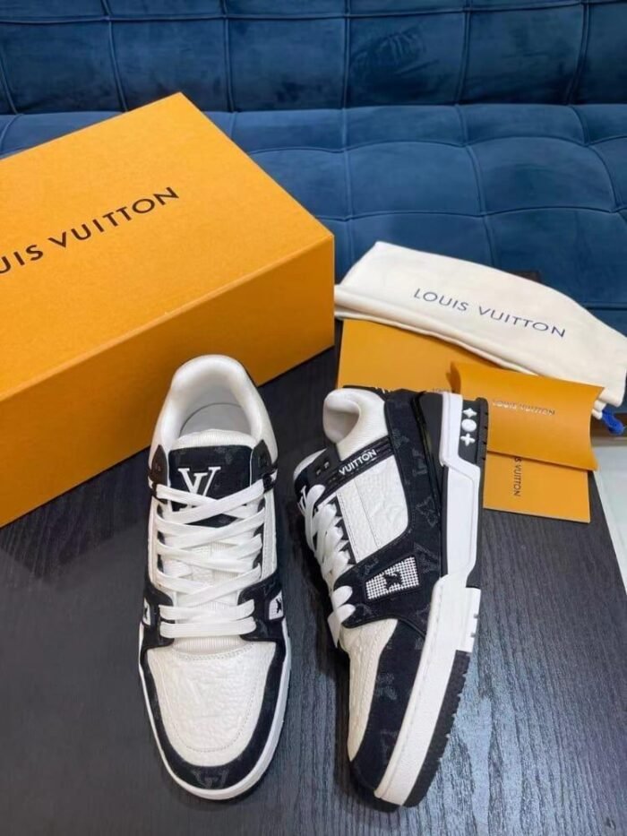 ⁦LOUIS VUITTON⁩ - الصورة ⁦3⁩