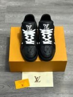 LOUIS VUITTON - Image 2