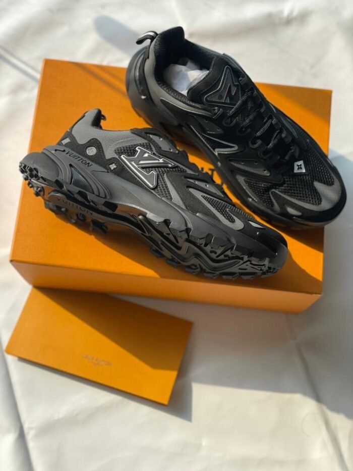 ⁦LOUIS VUITTON⁩ - الصورة ⁦2⁩
