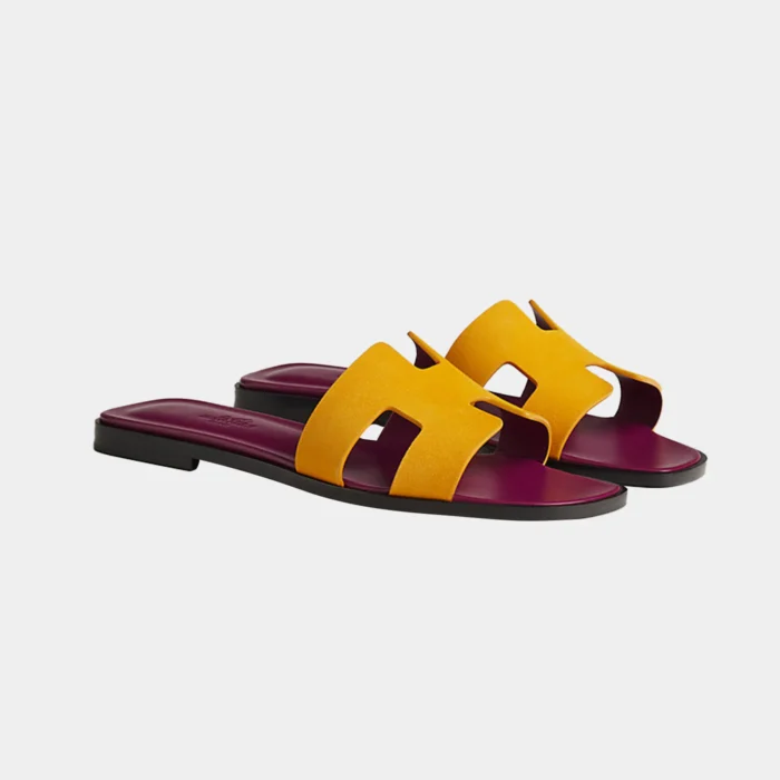 SANDALIN SUEDE GOATSKIN WITH STRAIGHT CUT EDGES AND ICONIC "H" CUT - Image 1