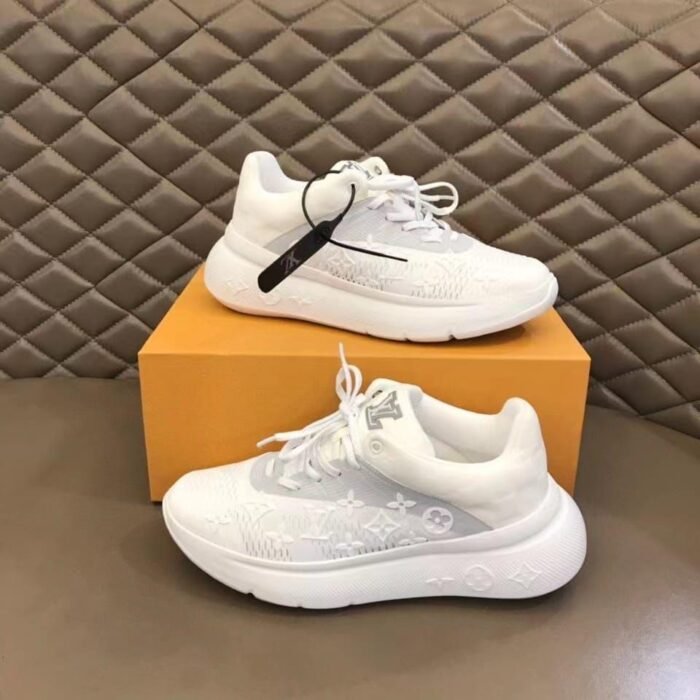 LOUIS VUITTON - Image 1