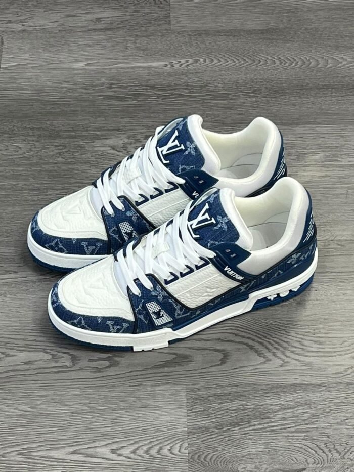 LOUIS VUITTON - Image 1