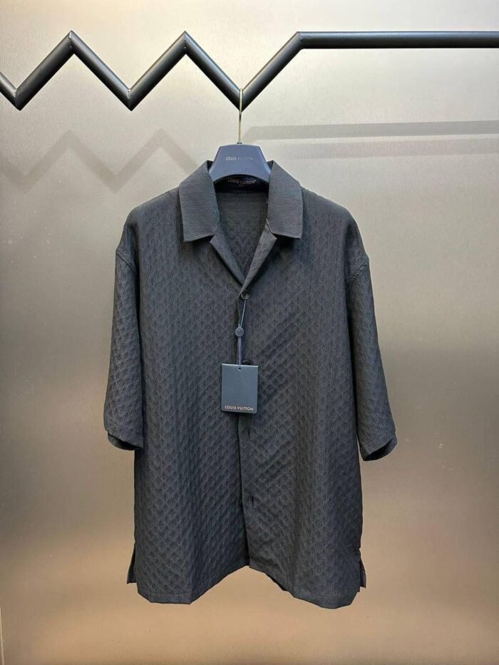 Louis Vuitton - Image 1