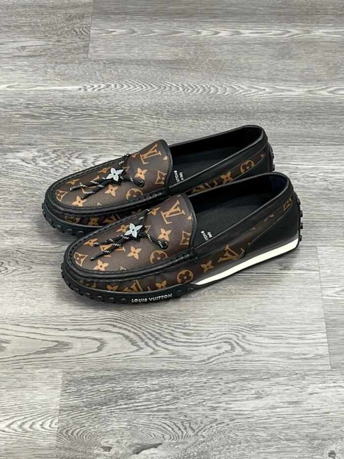 ⁦LOUIS VUITTON⁩ - الصورة ⁦1⁩