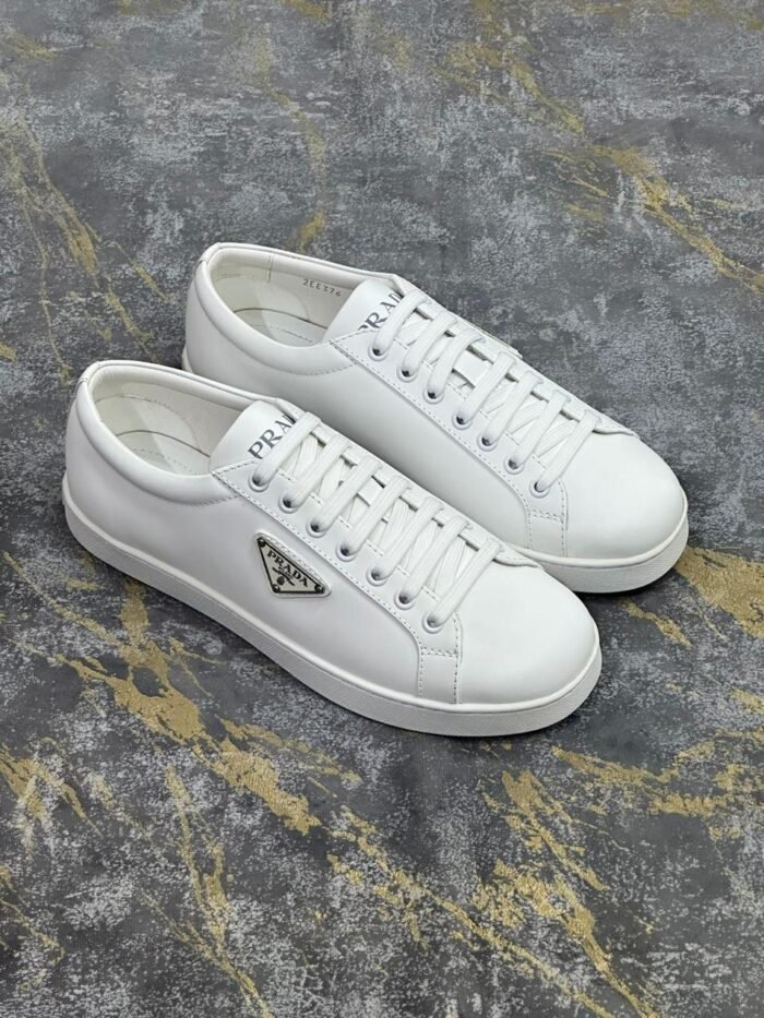 PRADA - Image 1