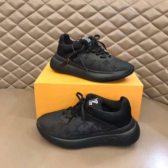 LOUIS VUITTON - Image 1