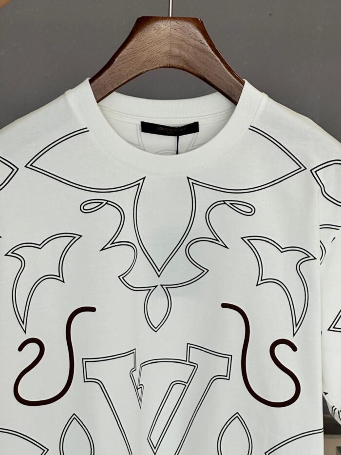 LOUIS VUITTON TSHIRT - Image 2
