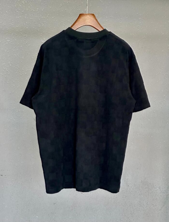 ⁦LOUIS VUITTON T-SHIRT⁩ - الصورة ⁦3⁩