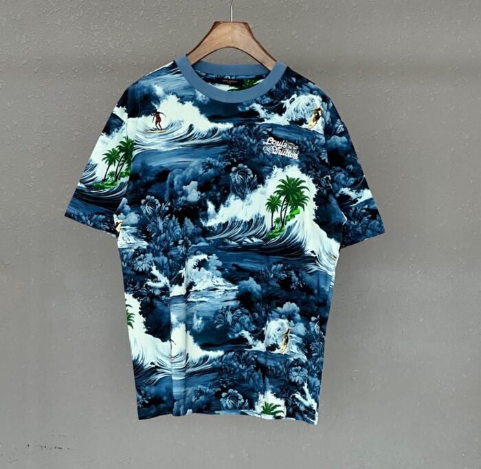 LOUIS VUITTON TSHIRT - Image 1
